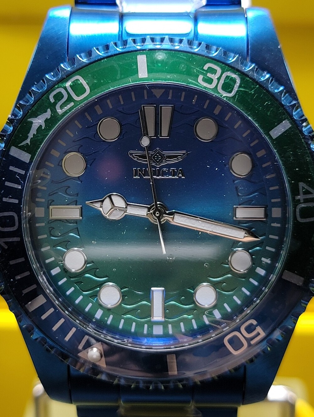 Invicta ⌚️ Pro Diver Kromatyk 43mm Blue Steel Watch Gradient Green Dial 50966 - Picture 8 of 11